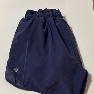 navy lululemon hotty hots